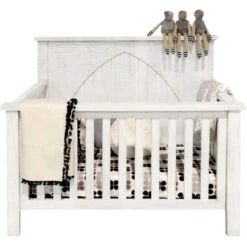 Milk Street Relic Winchester 4-in-1 Convertible Crib