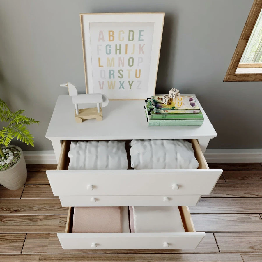 Jackpot Deluxe 3-Drawer Dresser 8 Jackpot Deluxe 3-Drawer Dresser - Image 6