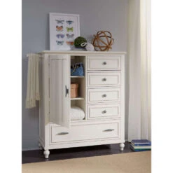 Legacy Classic Kids Lake House Door Chest 11 Legacy Classic Kids Lake House Door Chest -Kids Furniture 8971 2400 Open 149f00fd df3e 4935 9de2 9b54afffa9e0