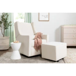 Babyletto Kiwi Gliding Ottoman -Kids Furniture M12685PCMEW Lifestyle Main 04 b25334f0 21d6 4315 8e0e 18070a55a090
