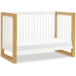 Namesake Nantucket 3-in-1 Convertible Crib -Kids Furniture M23301RWHY White Background 04