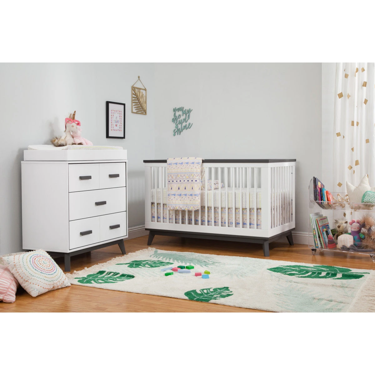 Babyletto Scoot 3-Drawer Changer Dresser With Removable Changing Tray 7 Babyletto Scoot 3-Drawer Changer Dresser With Removable Changing Tray - Image 5