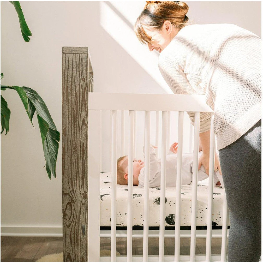 Milk Street True Traditional Crib 5 Milk Street True Traditional Crib - Image 3